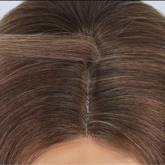 26 in lace front Closure 4x2 dark root blonde balayage Curly Wig - Picture 5 of 9